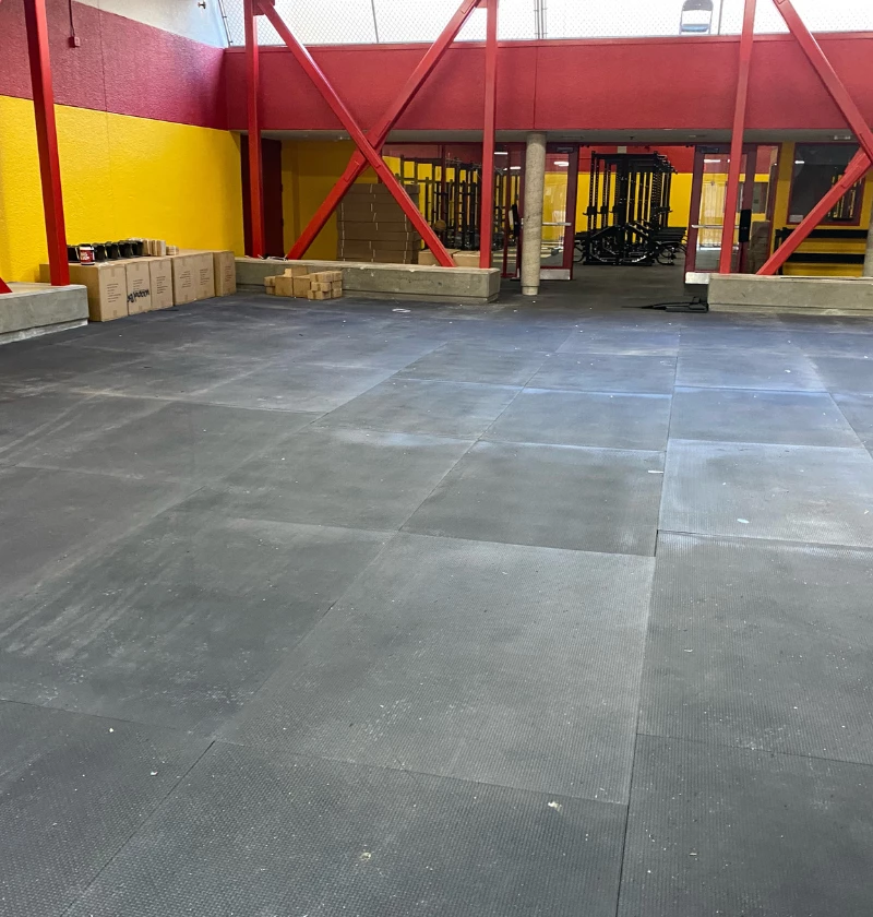 ETE Rubber Flooring Mat 4' X 6', 3/4" 4 ETE Rubber Flooring Mat 4' X 6', 3/4"